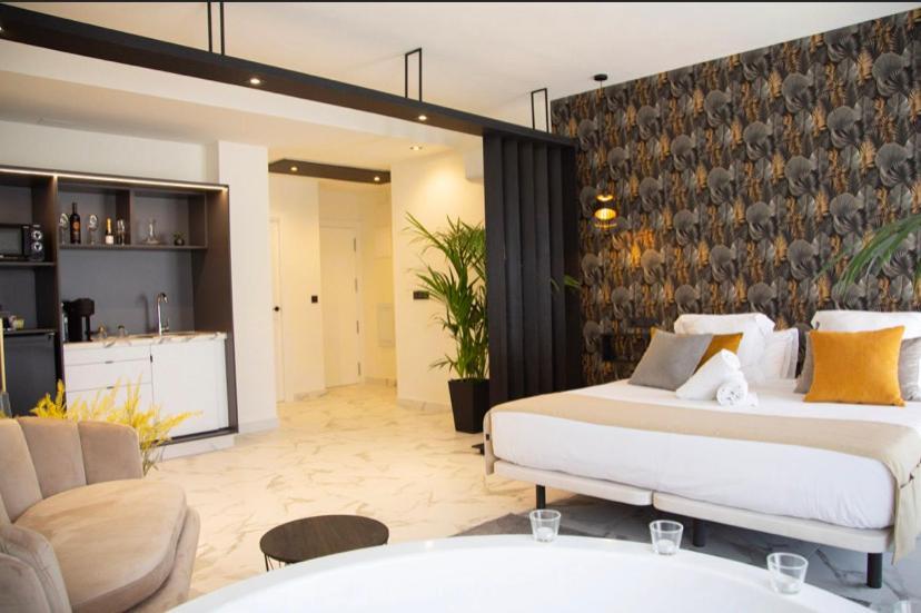 Reina Victoria La Plaza Apartment Alicante Luaran gambar