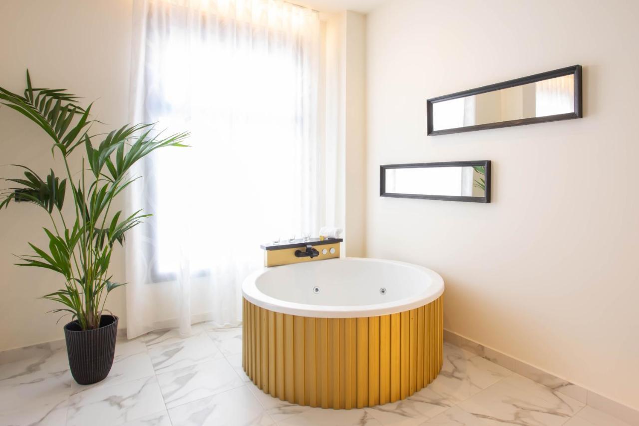 Reina Victoria La Plaza Apartment Alicante Luaran gambar