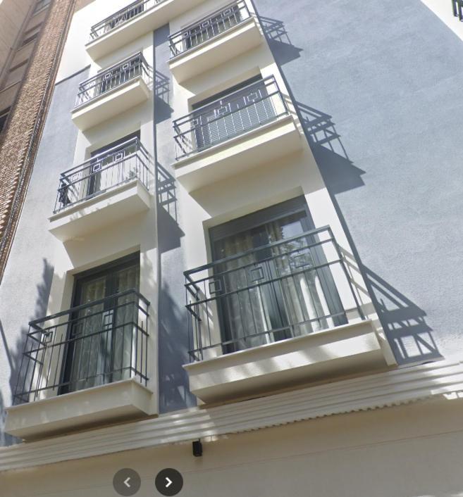 Reina Victoria La Plaza Apartment Alicante Luaran gambar