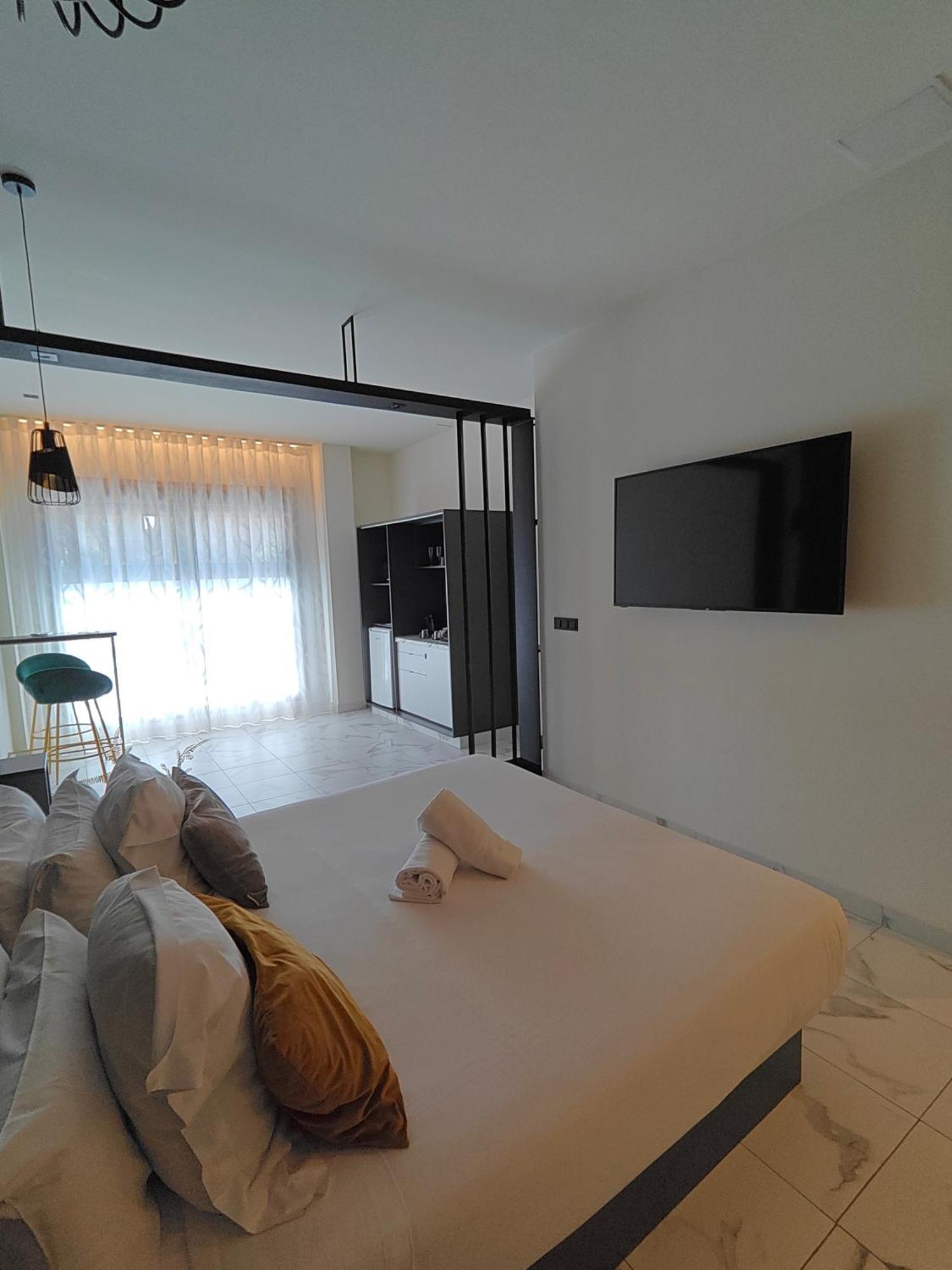 Reina Victoria La Plaza Apartment Alicante Luaran gambar